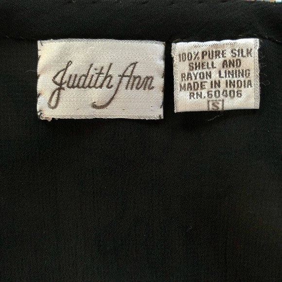 Vintage Judith Ann Embellished Blouse Black Silk Iridescent Sequins Beads Small - Picture 3 of 12